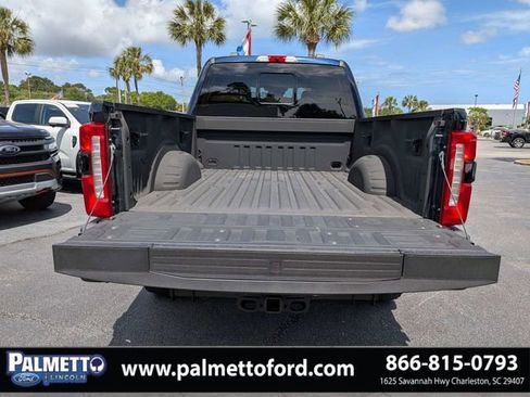 Used 2023 Ford F250 Lariat w/ Lariat Ultimate Package AWD/4WD image 12