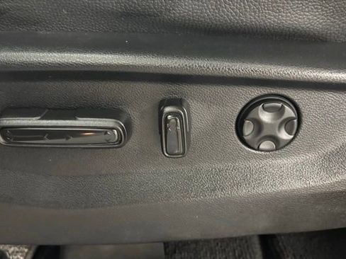 Used 2025 Honda Odyssey Elite image 24