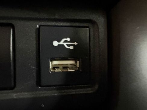 Used 2022 Toyota Corolla Cross LE image 17