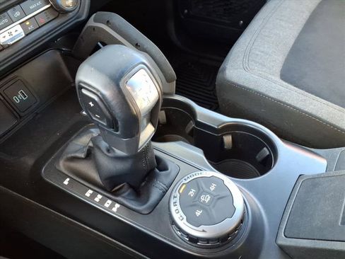 Used 2022 Ford Bronco Big Bend image 22