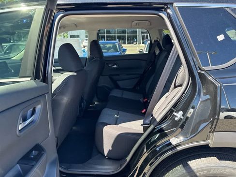 New 2026 Nissan Rogue SV image 22