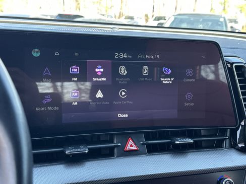 Certified 2025 Kia Sportage SX image 8