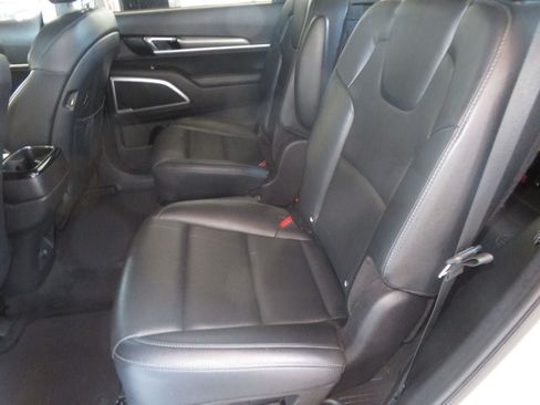 Used 2020 Kia Telluride S FWD image 25
