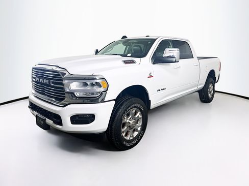 Used 2024 RAM 2500 Laramie image 3
