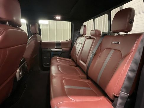 Used 2018 Ford F150 Platinum w/ Equipment Group 701A Luxury image 11