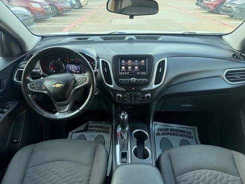 Used 2021 Chevrolet Equinox LT FWD image 23