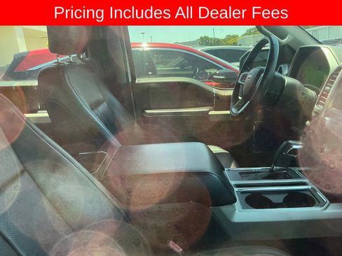 Used 2018 Ford F150 Lariat w/ Equipment Group 502A Luxury AWD/4WD image 11