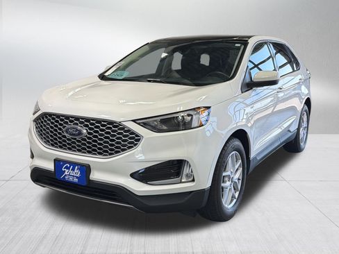 Used 2024 Ford Edge SEL w/ Convenience Package AWD/4WD image 3