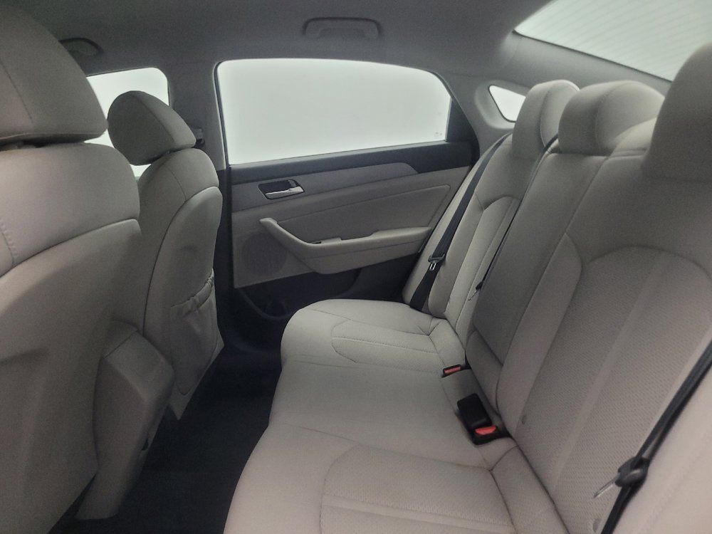 Used 2018 Hyundai Sonata SEL FWD image 18