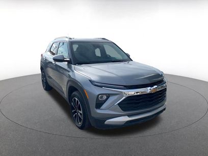 Used 2025 Chevrolet TrailBlazer LT w/ Driver Confidence Package