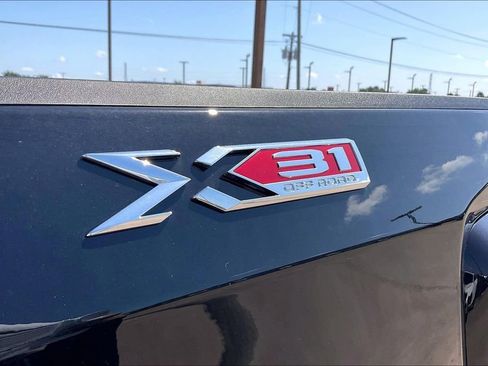 New 2026 GMC Sierra 1500 SLT AWD/4WD image 15