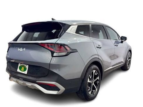 Used 2024 Kia Sportage EX image 2