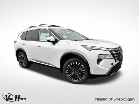 New 2026 Nissan Rogue Platinum image 1