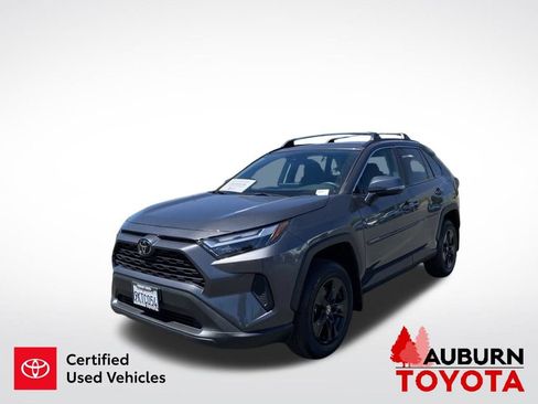 Certified 2024 Toyota RAV4 XLE w/ Convenience Package AWD/4WD image 4
