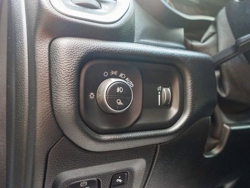 Used 2021 RAM 1500 Big Horn image 19