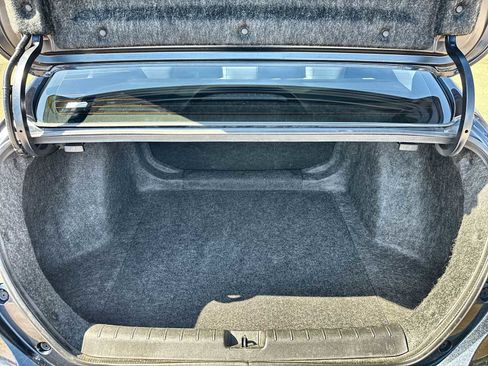 Used 2019 Honda Insight Touring image 17