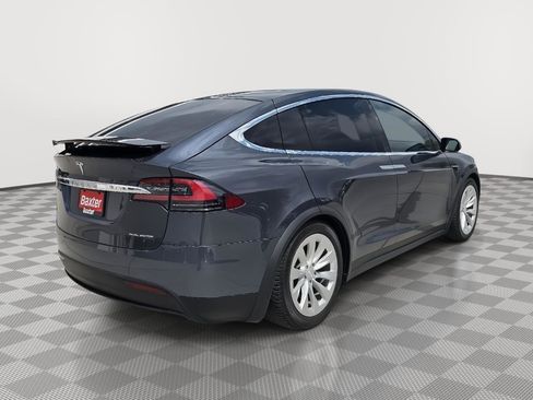Used 2020 Tesla Model X Long Range image 27