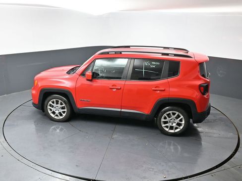 Used 2020 Jeep Renegade Latitude image 17