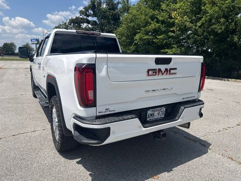 Used 2021 GMC Sierra 2500 Denali w/ Denali Ultimate Package AWD/4WD image 4