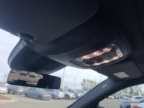 Used 2024 Mercedes-Benz GLE 53 AMG 4MATIC image 24