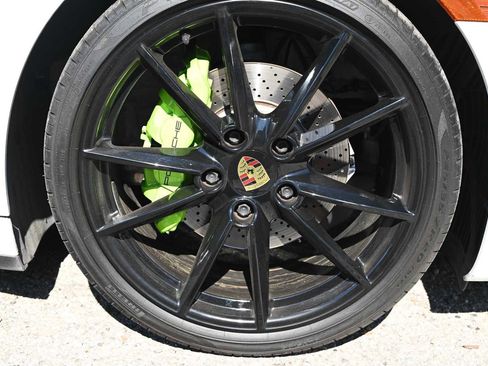 Used 2020 Porsche 911 Carrera image 15