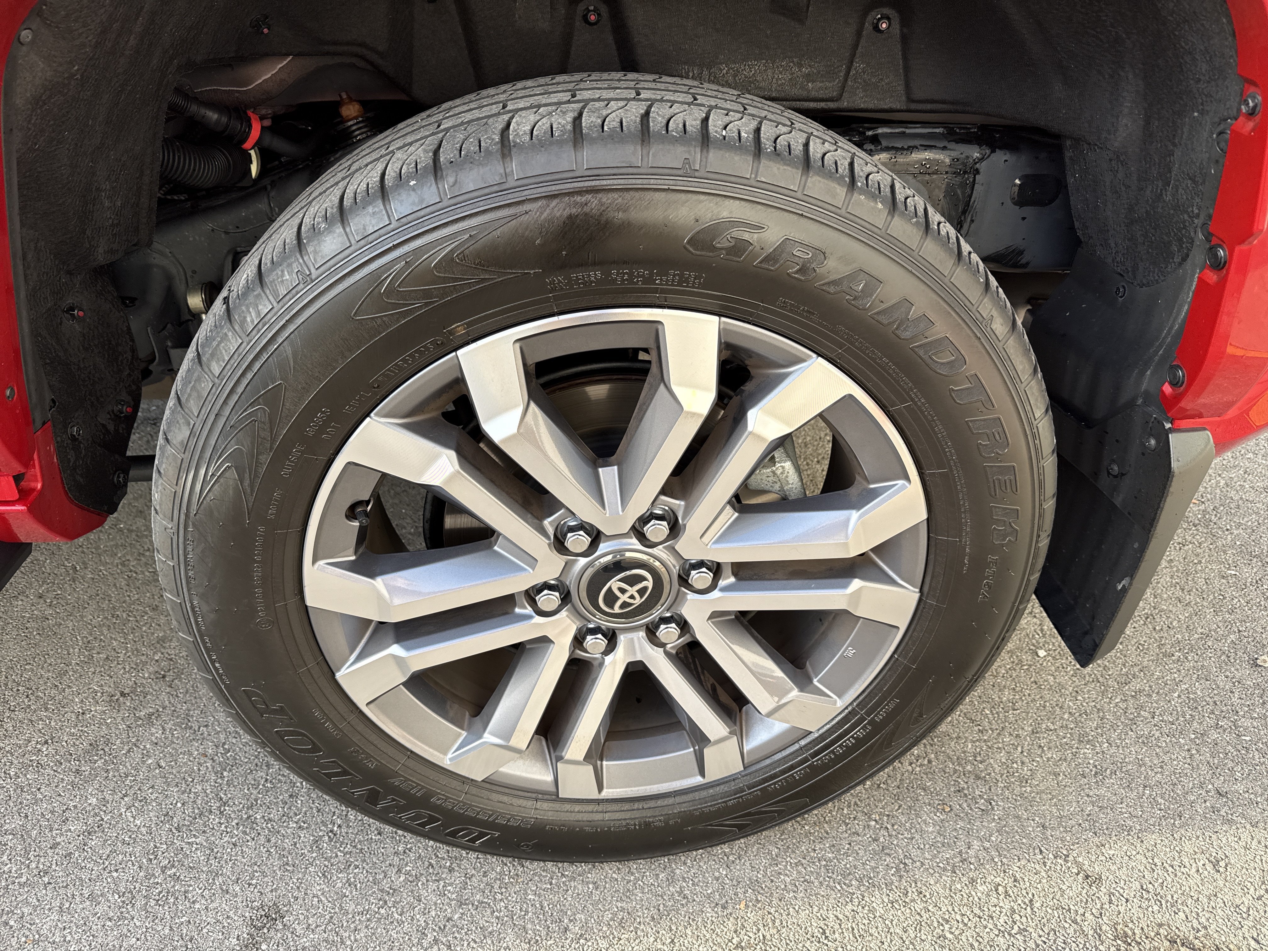 Used 2025 Toyota 4Runner Limited AWD/4WD image 10