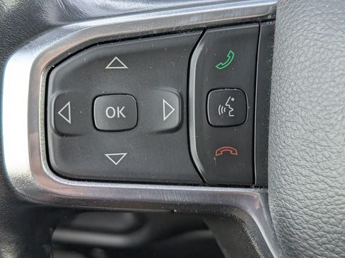 Used 2023 RAM 1500 Laramie AWD/4WD image 17