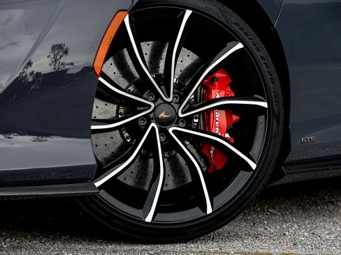 Used 2025 McLaren GTS image 19