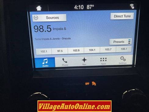 Used 2017 Ford F150 XLT w/ Equipment Group 302A Luxury AWD/4WD image 36