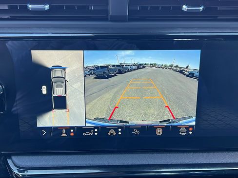 Certified 2025 GMC Sierra 1500 AT4 AWD/4WD image 26