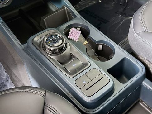 New 2026 Ford Maverick Lariat w/ Black Appearance Package image 17