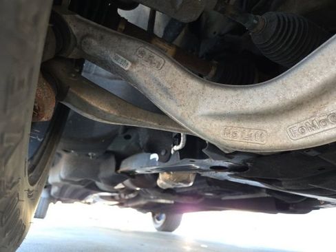 Used 2021 Ford Explorer Limited w/ Equipment Group 301A AWD/4WD image 82