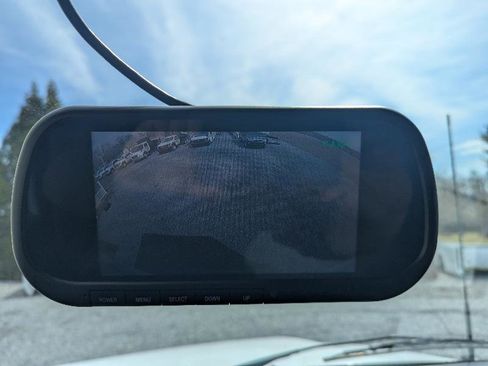 Used 2024 Ford E-350 and Econoline 350 Super Duty w/ Power Windows & Locks Group image 25