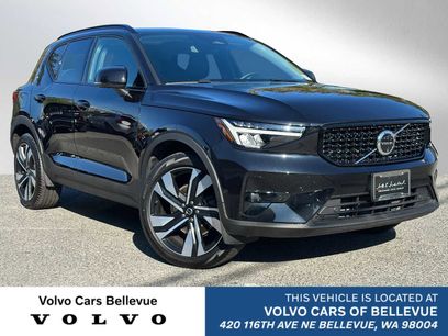 Used 2025 Volvo XC40 B5 Plus w/ Climate Package