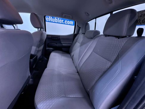 Used 2022 Toyota Tacoma SR image 34