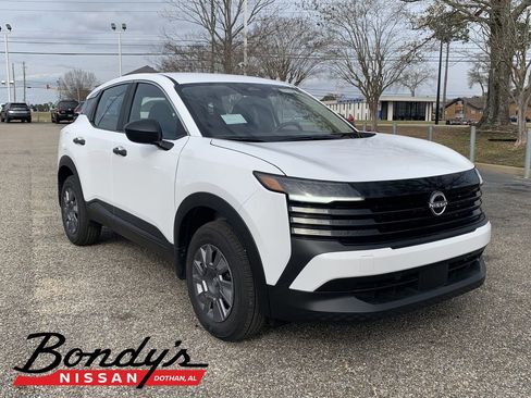 New 2026 Nissan Kicks S FWD image 1