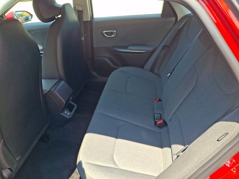 Used 2025 Kia K4 FWD image 21
