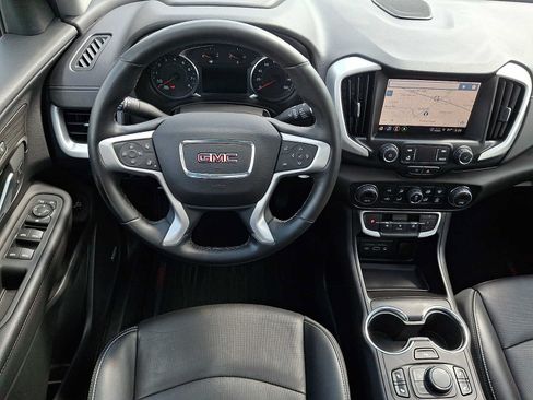 Used 2023 GMC Terrain SLT w/ Infotainment Package II AWD/4WD image 11