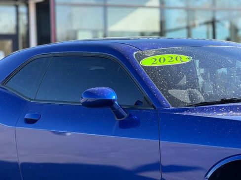 Used 2020 Dodge Challenger SXT w/ Blacktop Package image 4