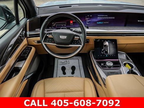 Used 2026 Cadillac Escalade IQL Sport 2 AWD/4WD image 52