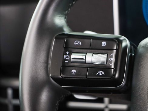 Used 2025 Hyundai Santa Fe XRT image 13