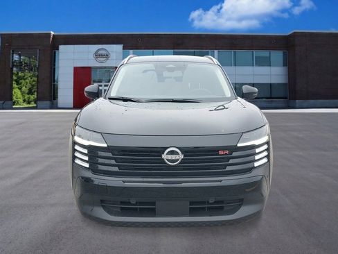 New 2026 Nissan Kicks SR FWD image 6