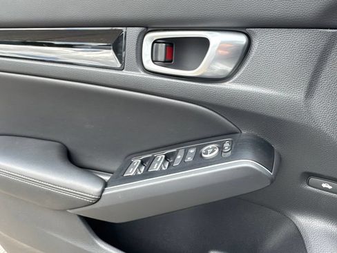 Used 2024 Honda Civic Touring image 32