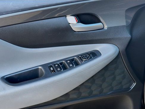 Used 2021 Hyundai Santa Fe SEL w/ Cargo Package image 16