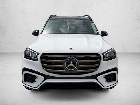 New 2026 Mercedes-Benz GLS 450 4MATIC image 2