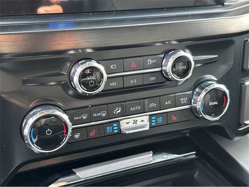 New 2025 Ford F350 Lariat w/ Lariat Ultimate Package image 19