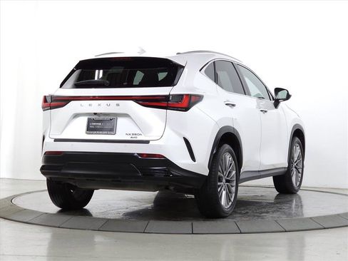 Certified 2022 Lexus NX 300h AWD image 11