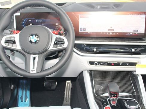 Used 2026 BMW X5 M Competition w/ Executive Package image 18