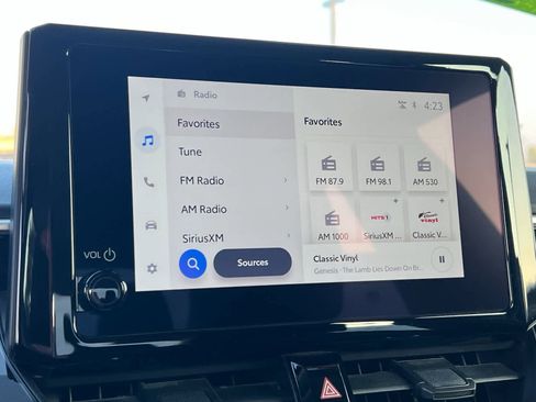 Used 2025 Toyota Corolla LE image 17