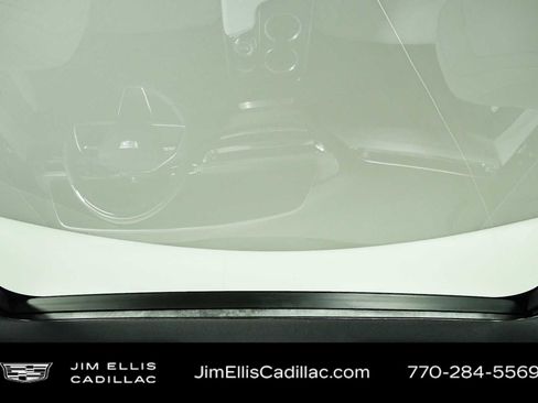 Used 2025 Cadillac Lyriq Luxury AWD/4WD image 21